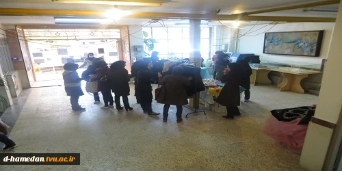 بر پا کردن بازارچه دانشجویی در آموزشکده