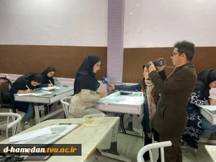چهره‌های شهدای هنرمند و مدافع حرم استان همدان را دانشجویان 'گرافیک آموزشکده دختران زینب کبری (س) طراحی کردند. 2
