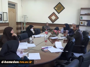 برگزاری شورای آموزشی با حضور رئیس آموزشکده، رئیس ادراه آموزش و مدیران گروه  3
