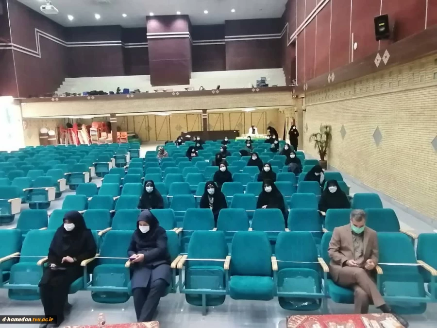 نشست آموزش مهارت های زندگی با موضوع همسرداری در آموزشکده های مفتح و زینب کبری(س) برگزار شد 2
