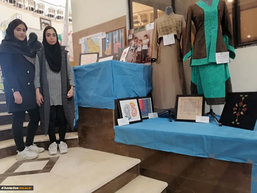 غرفه آموزشکده فنی و حرفه ای دختران همدان در نمایشگاه دستاوردهای دانشگاه‌ها به مناسبت هفته پژوهش 4