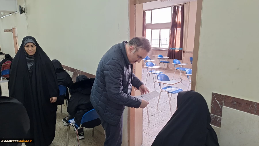 بازدید دکتر کاظمی، رئیس دانشگاه ملی مهارت استان همدان از روند برگزاری امتحانات در آموزشکده زینب کبری (س) 2