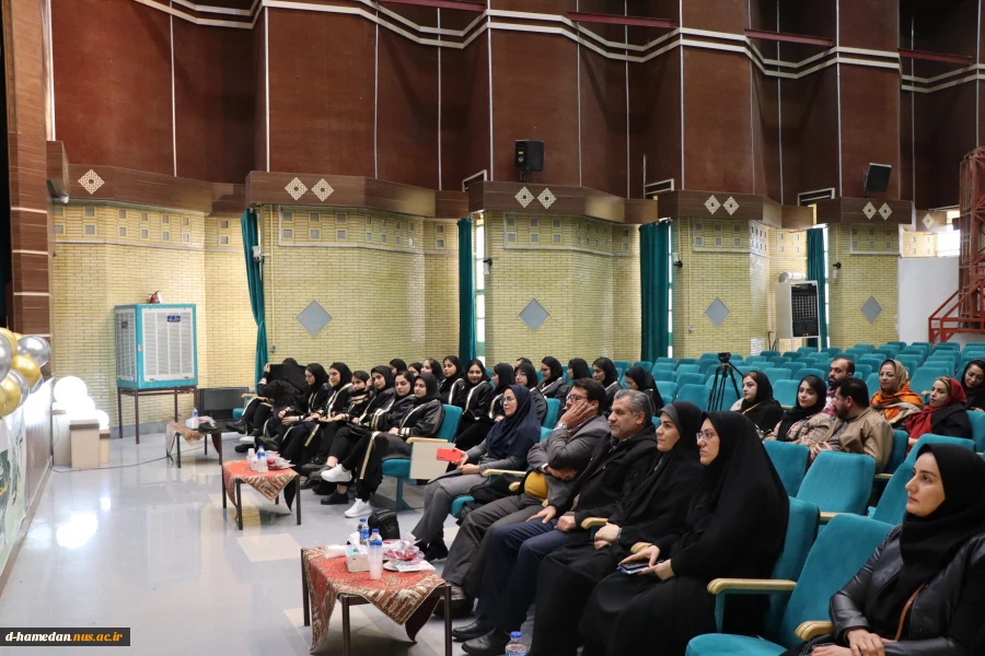 برگزاری جشن فارغ التحصیلی دانشجویان مهندسی حرفه ای کامپیوتر در آستانه ی مبعث پیامبر اکرم (س) 2