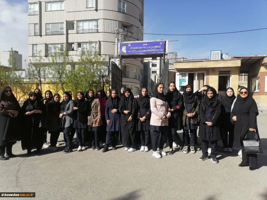 بازدید دانش آموزان هنرستان های مریانج و کبودرآهنگ از آموزشکده ملی مهارت دختران همدان 3