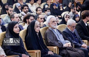 حضور دکتر سیف و جمعی از دانشجویان در دیدار دانشجویان و روسای دانشگاه ها با ریئس محترم دستگاه قضا، جناب آقای محسنی اژه ای و بیان مشکلات دانشگاه ملی مهارت توسط دانشجوی آموزشکده حضرت زینب (س) 2