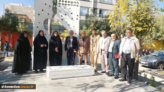با حضور اعضای تشکل پیام آوران ایثار استان همدان، برگزار شد: روایت گری  جنگ تحمیلی 12 روزه برای دانشجویان به مناسبت آغاز سالتحصیلی