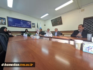 با حضور اعضای تشکل پیام آوران ایثار استان همدان، برگزار شد: روایت گری  جنگ تحمیلی 12 روزه برای دانشجویان به مناسبت آغاز سالتحصیلی 9