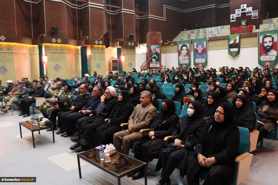 همزمان با شهادت یگانه دخت نبی اکرم، حضرت فاطمه الزهرا (س)، اولین سالگرد تدفین شهید گمنام آموزشکده ملی مهارت زینب کبری (س)، برگزار شد. 2