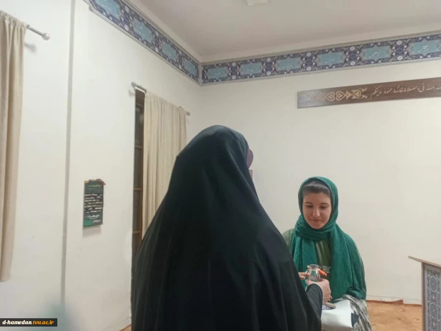 به مناسبت روز دانشجو؛ در نمازجماعت شب خوابگاه برگزار شد: صحبت در خصوص"اهمیت علم آموزی با ذکر حدیث از آقا رسول الله و مستندات آیات قرآن"، توسط "حجت الاسلام شعبانی"
 2