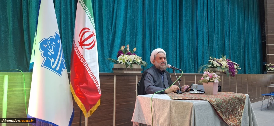 برگزاری نشست بصیرتی با حضور حجت الاسلام و المسلمین افلاکیان - مسئول نمایندگی دفتر نهاد مقام معظم رهبری در دانشگاه ملی مهارت استان همدان 3