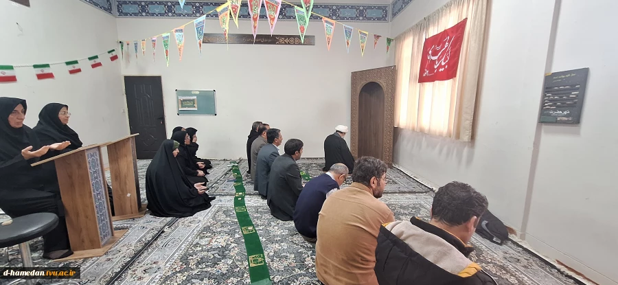 برگزاری نشیت بصیرتی به مناسبت نیمه شعبان و ایام الله دهه فجر 2