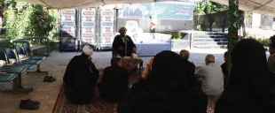 در آستانه ی  تشییع پیکر مطهر رهبر شهید انقلاب، مراسمی با موضوع وداع با قائد امت، در آموزشکده ملی مهارت دختران همدان برگزار شد 3